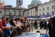 243 1955 Porsche 550 RS s/n 550-0045 Pon B. - Van Lennep G. NL "AE-15-99"