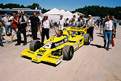 F1000005