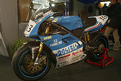 Only in Italy part 2............a racing Ducati with police sponsorship.....not so much chips but ragu