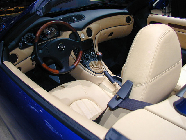 Maserati+spyder+interior
