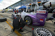 Pit-stop of Audi Sport UK Team Veloqx