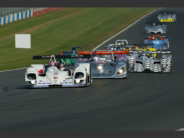 Lap 1 and Hayanari Shimoda leads the field into Redgate