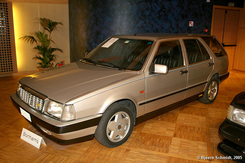 lancia-thema-1.jpg