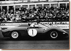 N&uuml;rburgring 1000 km 1965: John Surtees and Ludovico Scarfiotti won at the wheel of the Ferrari 330 P2 s/n 0828