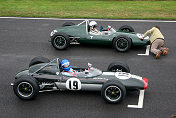 19 Lotus-BRM 24 Paul Smith;30 Emeryson-Climex Mark Linstone