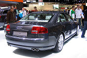2006 Audi S8