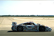 Der Porsche GT1 von Thiery Boutsen, Bob Wollek und Dirk Müller wurde Vierter