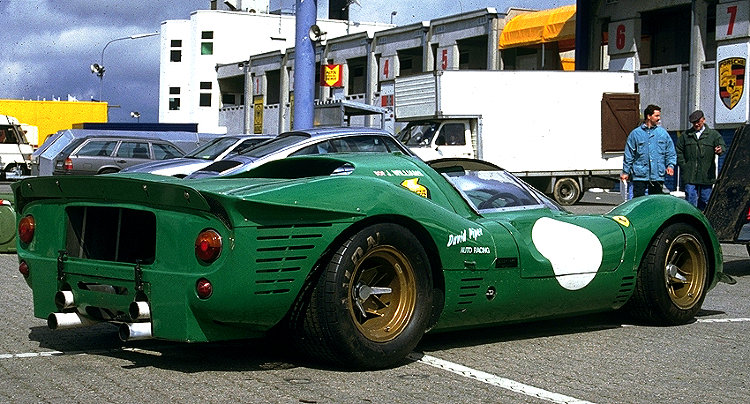 Ferrari 330 P4 s/n "0900"