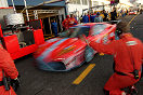 Warm-up pit stop action for Team Maranello Concessionaires