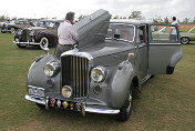 Bentley R-Type Saloon of Elizabeth Feagans