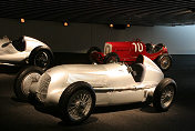 1934 Mercedes W25 Grand Prix car, 1924 2-liter Targa Florio race car (red)