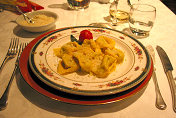 Another excellent restaurant in Maranello is "Da William" in the Via Flavio Gioia 1. Ferrari�s CEO, Luca Cordero di Montezemolo, is a regular customer. Try the Tortelloni con burro e salvia!