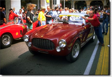 225 Europa s/n 0223EU MM98.001