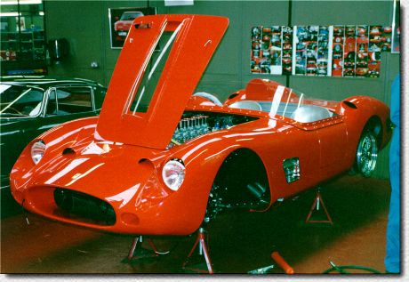 250 GTE s/n 4761GT - 250 TR replica 003