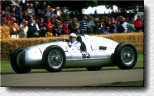 Frank Biela hatte in Goodwood erstmals Gelegenheit, mit dem Auto Union Freundschaft zu schlie�en. Und es gelang ihm auf Anhieb. 