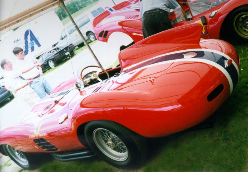 http://www.barchetta.cc/Common/Images/Scans.Eventi/LimeRock.98/XLarge/121.LM.0484LM.LimeRock.002.jpg