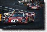 Le Mans 24 h 1971: The 512M s/n 1028 (no. 16) finished 4th with Craft/ Weir. It was entered by David Piper Auto Racing. The car in behind is the 512M s/n 1018 of Loos/ Pesch which retired.