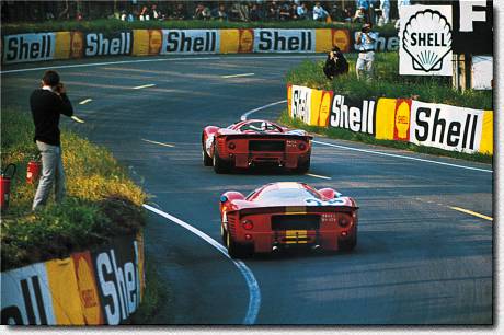 330P4 s/n 0846 & 0856 - 24h Le Mans 1967