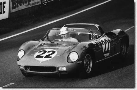 Le Mans 24h 1963: While their team-mates Bandini and Scarfiotti won, finished Mike Parkes and Umberto Maglioli 3rd with the 330P s/n 0810. 