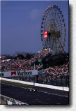 Watching tha race from the high wheel is not cheap. 
