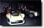 Die Audi-Equipe, die 1999 in Le Mans siegen soll: Rinaldo Capello, Frank Biela, Michele Alboreto, Emanuele Pirro und Laurent Aiello. Yvan Muller lie� sich in Berlin entschuldigen, weil er in Frankreich die Troph�e Andros bestritt. 