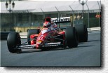 Durch die Stra�en von Monte Carlo hindurch qualifizierte sich Emanuele Pirro f�r den 9. Startplatz, doch dann versagte beim Vorstart der Motor. 