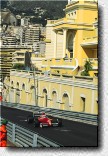 Zum zweiten und letzten Mal in seiner F1-Karriere fuhr Emanuele 1991 in Monaco in die Punkte. Er wurde 6. Mit dem BMS Dallara 191-Judd. Hier erklimmt er gerade den Berg hinauf zum Casino. 