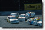 Auf dem Norisring kam und kommt es immer wieder zum Gedr�nge. Hier kommt Emanuele Pirro die Rolle des souver�nen Beobachters zu. 
