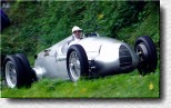 Eigentlich war der Auto Union Jahrgang 1939 f�r das Bergrennen zu jung, denn das letzte Klausenrennen hatte bereits 1934 stattgefunden. Der Siege damals: Rudolf Caracciola auf Mercedes W25.  