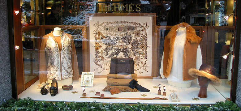 Lifestyle in Gstaad - cars and fashion