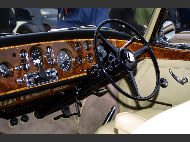 Bentley interior