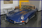 Jaguar E Type .....