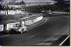 Le Mans 24h 1963: The Ferrari 330LM s/n 4381SA was entered by the Scuderia Ferrari for Pierre Noblet and Jean Guichet. It retired with technical problems