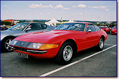 Ferrari 365 GTB/4 Daytona s/n 13549 - red/black - 3736 VR 63 (F)