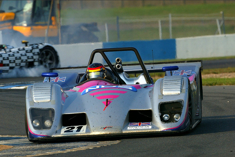 A gearbox problem late in the race robbed Lupeberger/Zwart''s Ascari of 2nd place