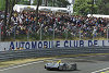 Laurent Aiello in his Infineon Audi R8 (#2) leads the race at the beginning