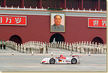 Emanuele Pirro in the Audi R8 in front of the entrance of Beijing's "Forbidden City"